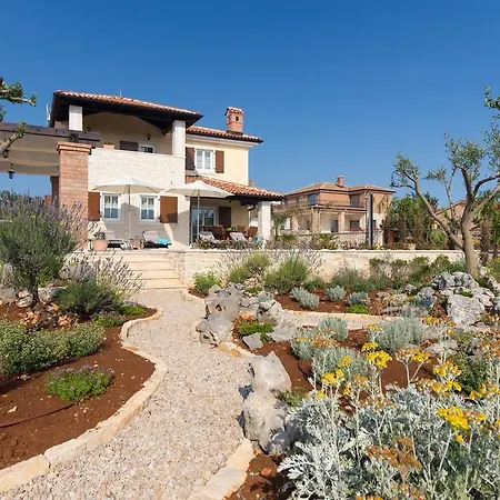 Sole Villa Linardici