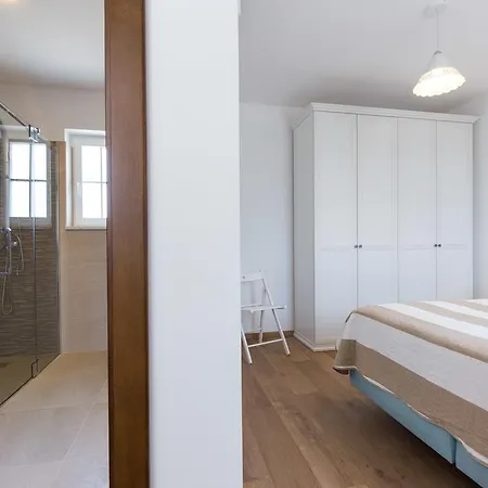 Sole Villa Linardici